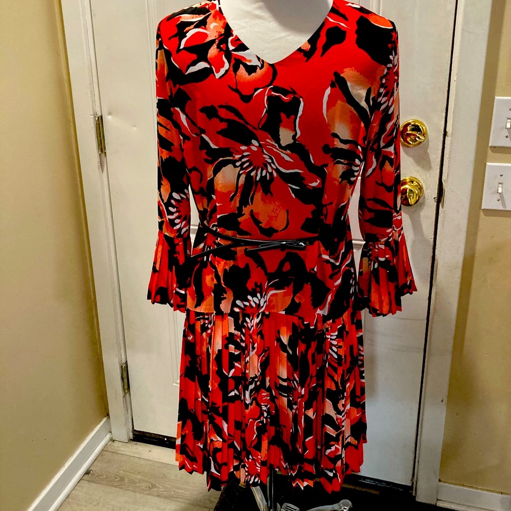 BNWT The Limited Madison Avenue Floral Dress (14W)